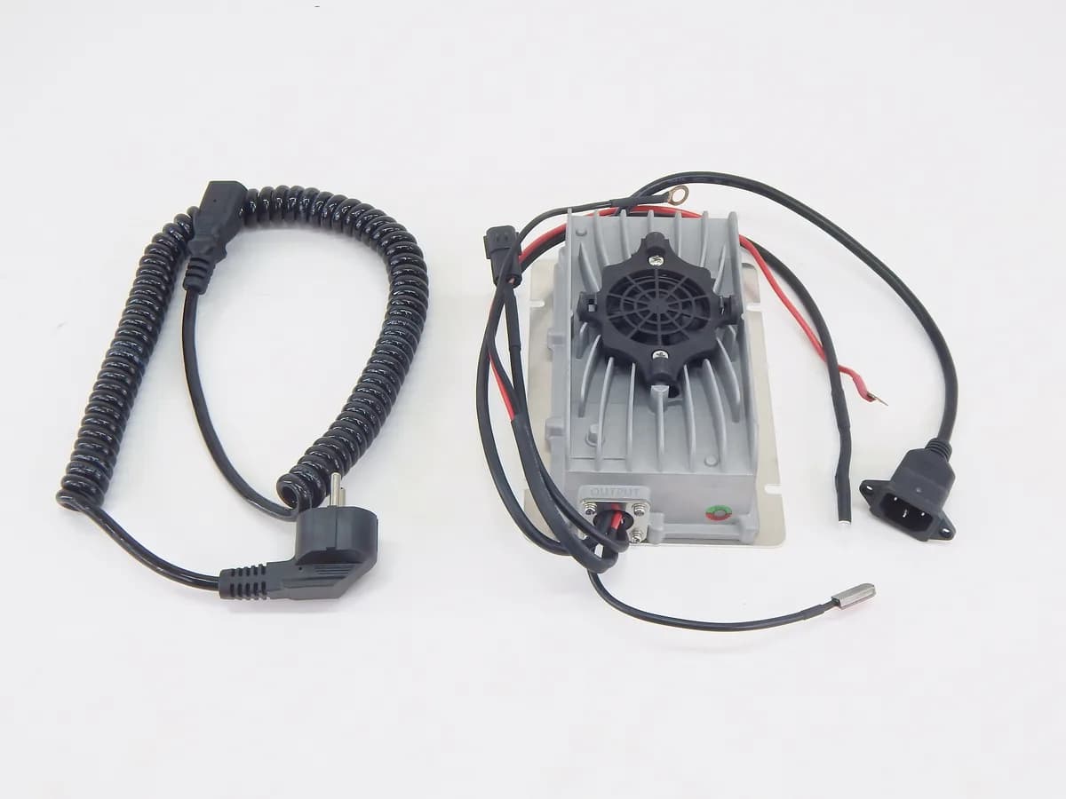 Зарядное устройство 24V/10A для CDDR-E (24V/10A CHARGER,WITH CABLE 35206000227)